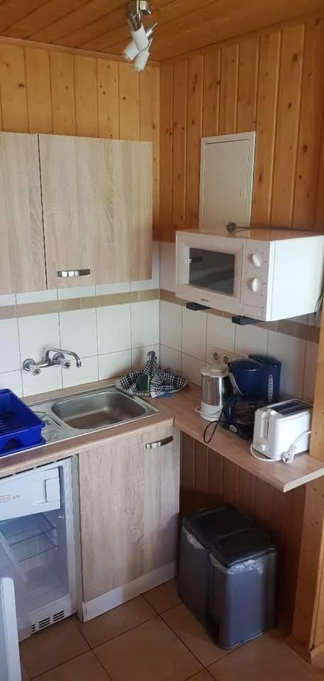 Bungalowvermietung Am Rheinsberger See 外观 照片